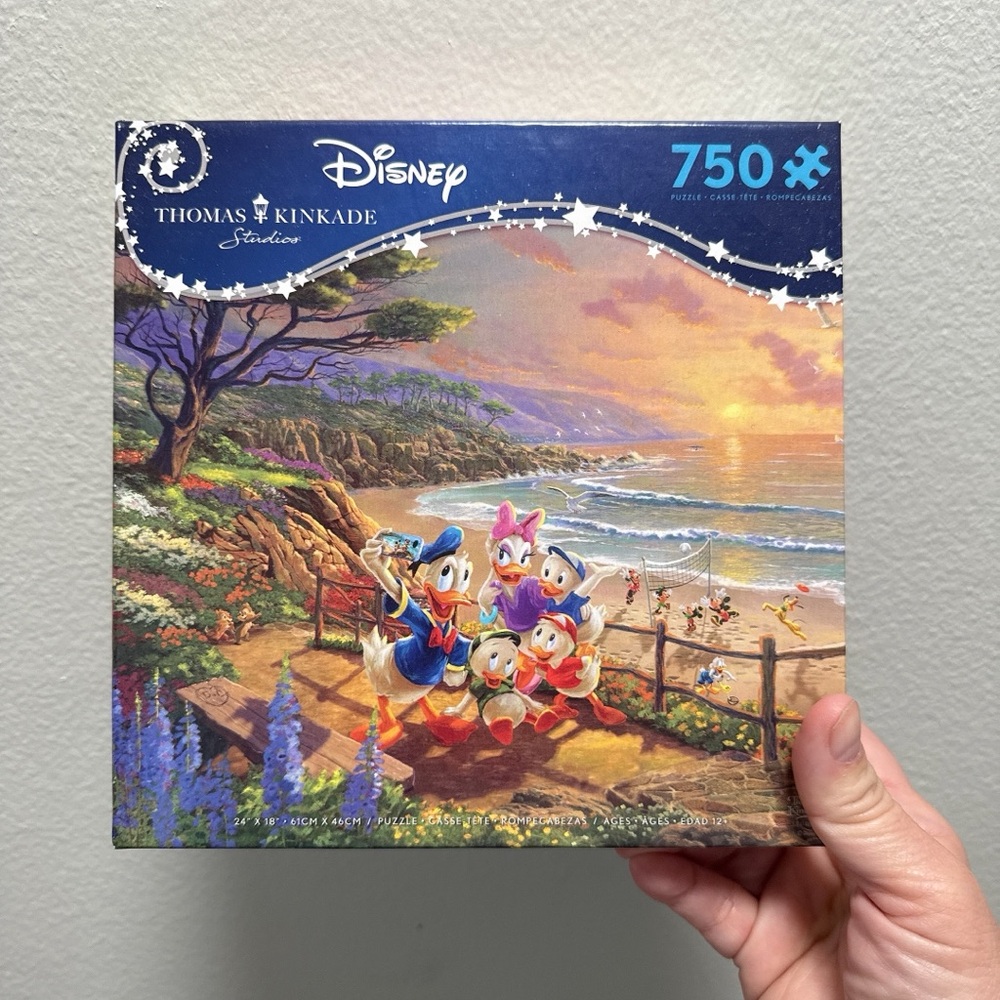 Disney baby Donald Duck Thomas Kinkade Coastal 750 Puzzle